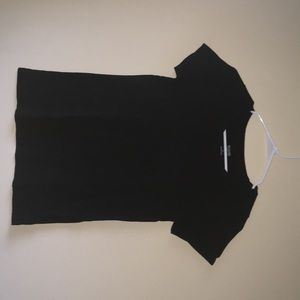 Black t-shirt